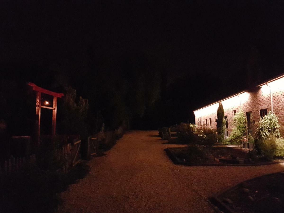 Holiday Home L'Aubepine ตูร์แน ภายนอก รูปภาพ